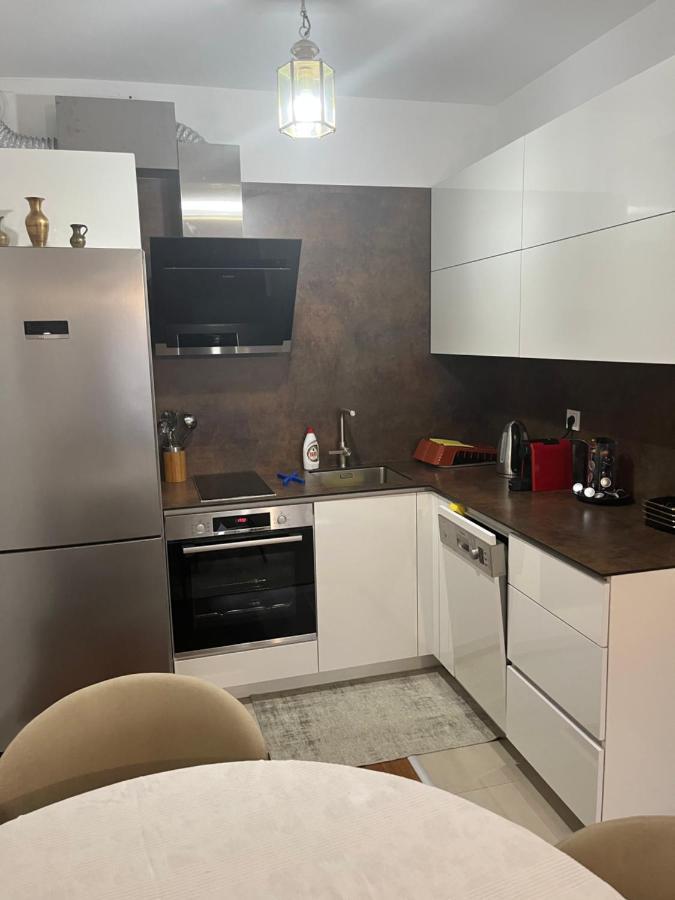 Royal Mall Apartment Prisztina Zewnętrze zdjęcie